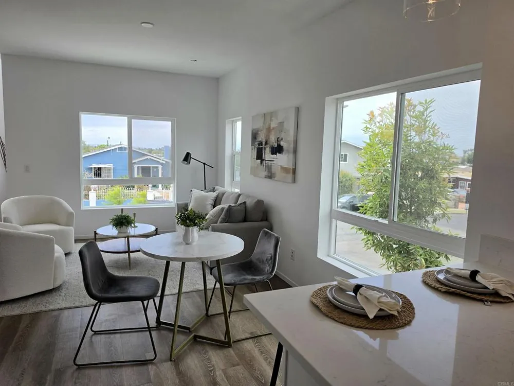 4966 Ocean View Boulevard San Diego, CA 92113
