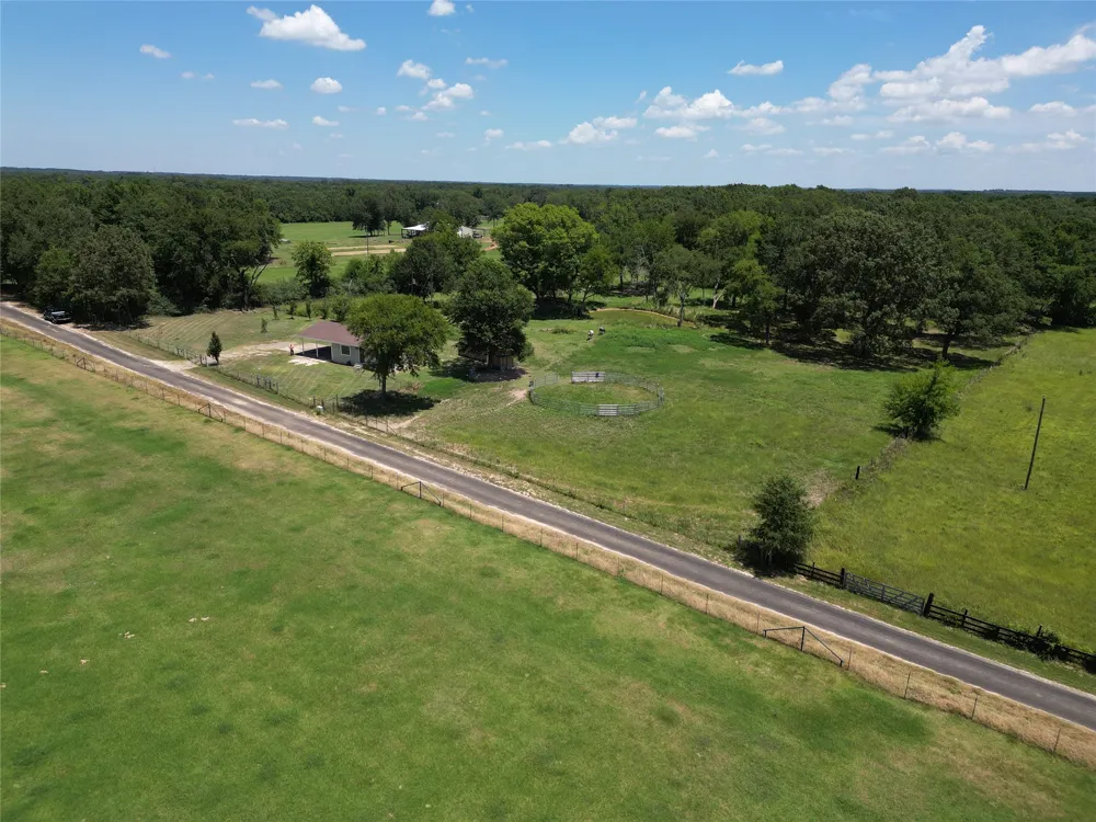 2099 County Road 3420 Leesburg, TX 75451