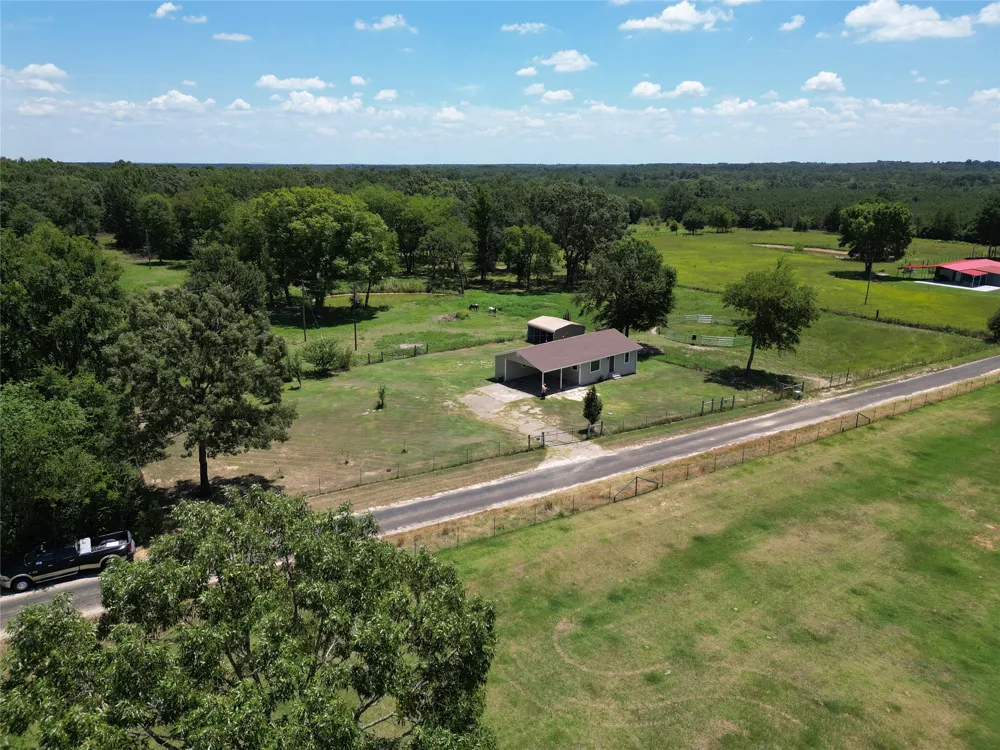 2099 County Road 3420 Leesburg, TX 75451