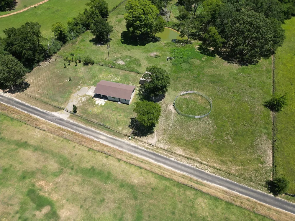 2099 County Road 3420 Leesburg, TX 75451