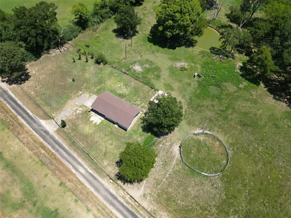 2099 County Road 3420 Leesburg, TX 75451