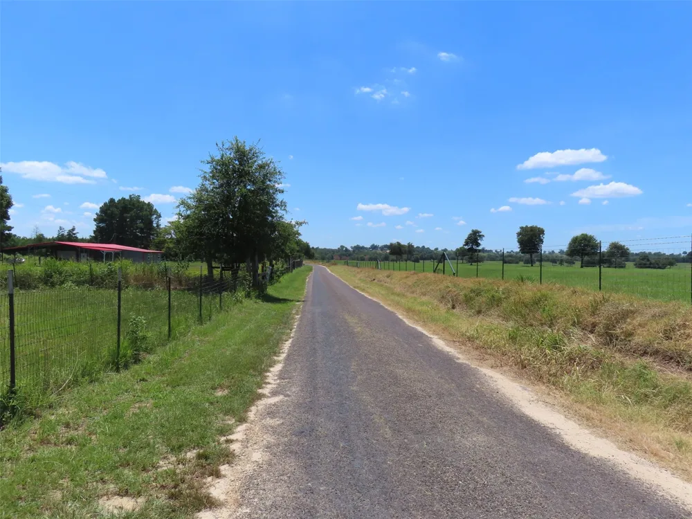 2099 County Road 3420 Leesburg, TX 75451