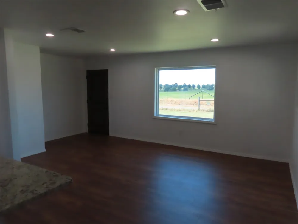 2099 County Road 3420 Leesburg, TX 75451
