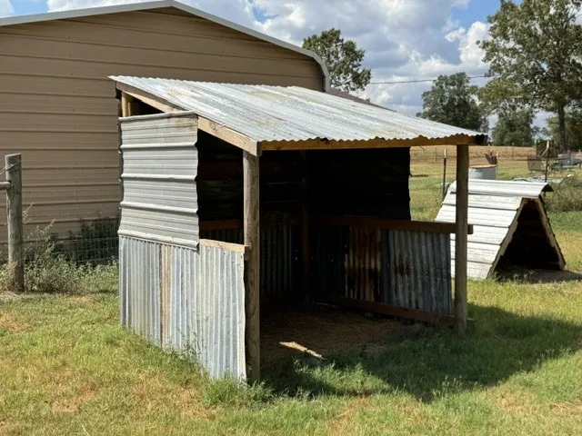 2099 County Road 3420 Leesburg, TX 75451