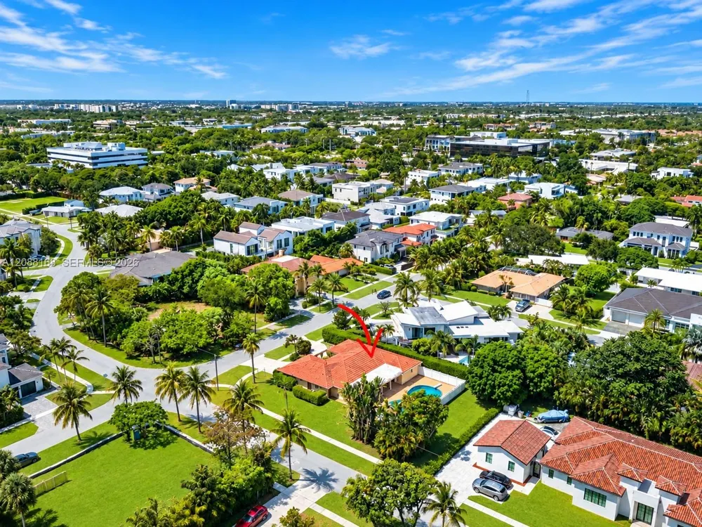 820 NE 4th Ave Boca Raton, FL 33432