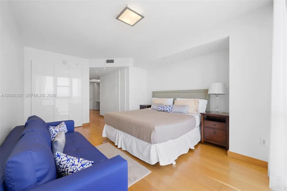 18201 Collins Ave #1006 Sunny Isles Beach, FL 33160
