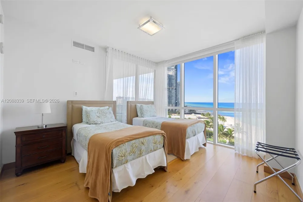 18201 Collins Ave #1006 Sunny Isles Beach, FL 33160