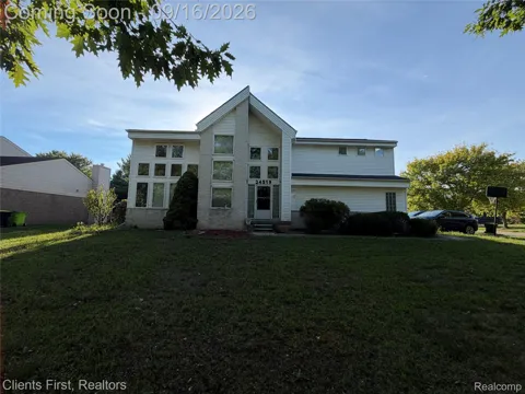 24519 Willowbrook
