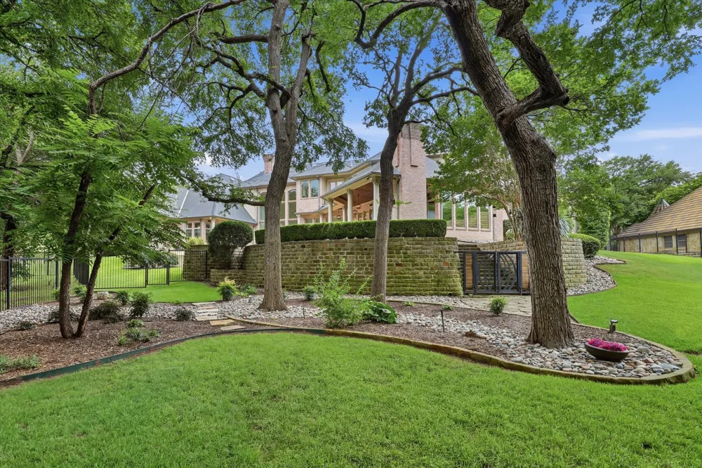 6512 Old Gate Road Plano, TX 75024