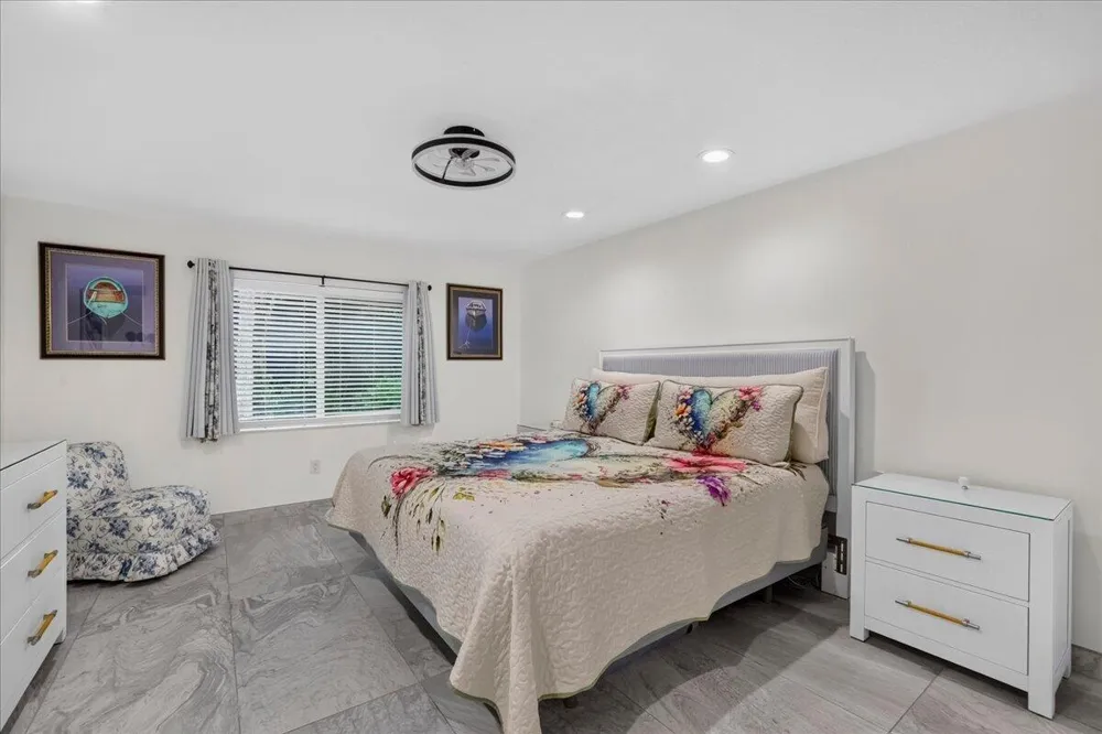 21864 Arriba Real Boca Raton, FL 33433