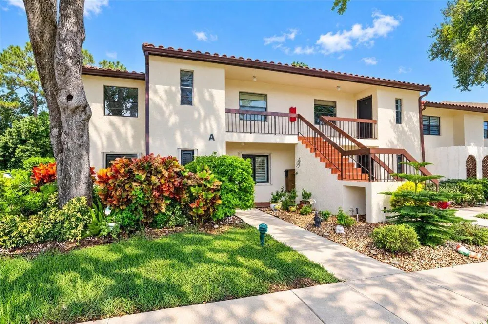21864 Arriba Real Boca Raton, FL 33433