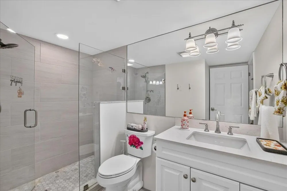21864 Arriba Real Boca Raton, FL 33433