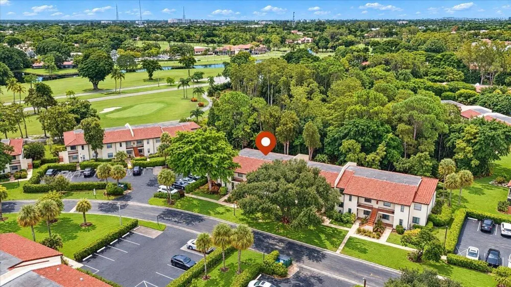 21864 Arriba Real Boca Raton, FL 33433