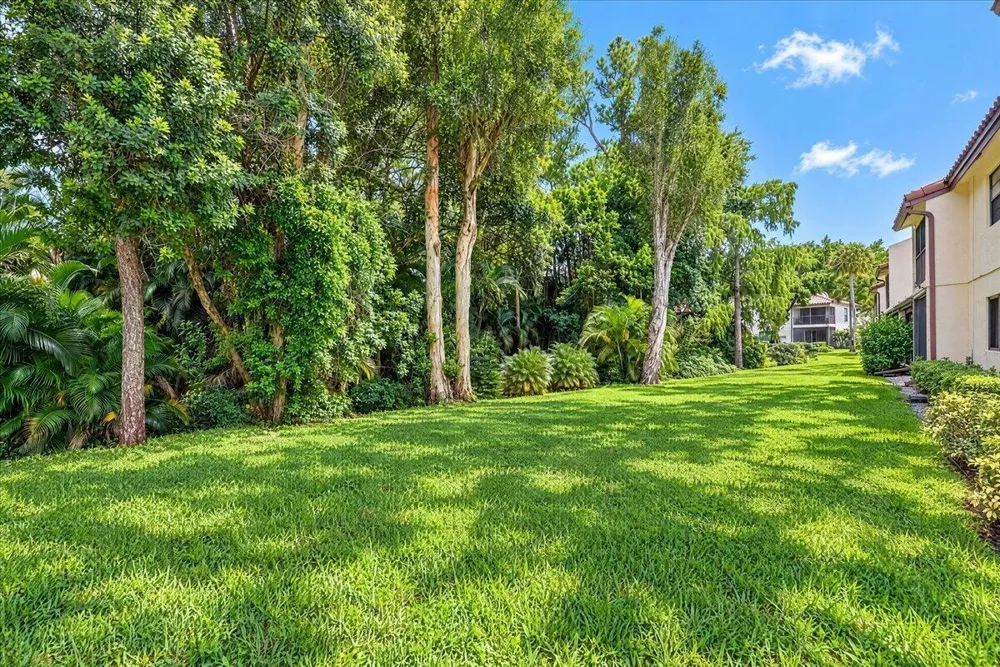 21864 Arriba Real Boca Raton, FL 33433