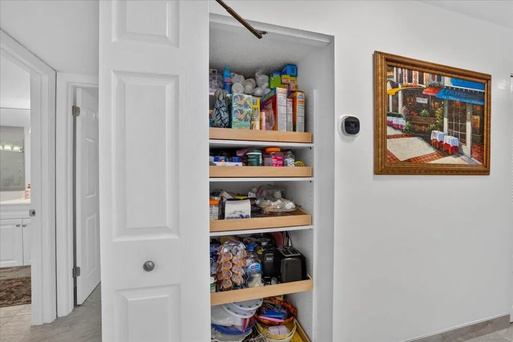 21864 Arriba Real Boca Raton, FL 33433