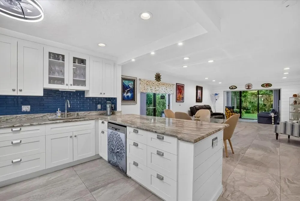 21864 Arriba Real Boca Raton, FL 33433