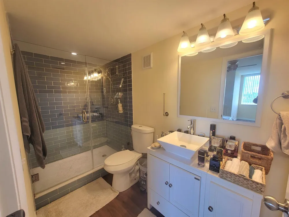 7840 NW 50TH STREET #504 Lauderhill, FL 33351
