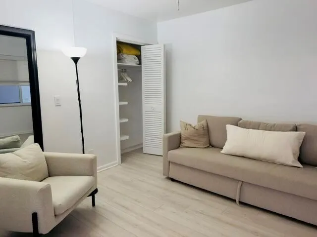 1100 ATLANTIC SHORES BOULEVARD #409 Hallandale Beach, FL 33009