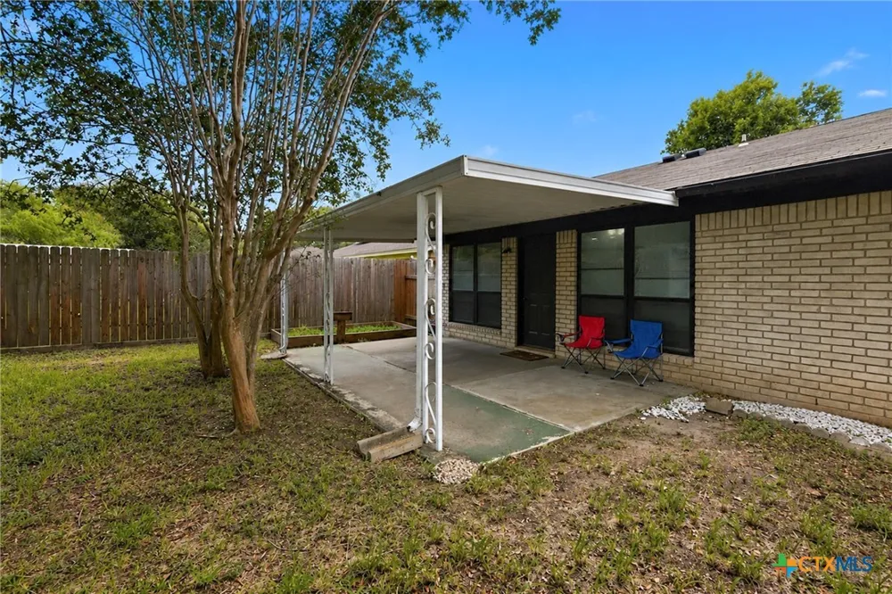 204 Timberlane Victoria, TX 77901