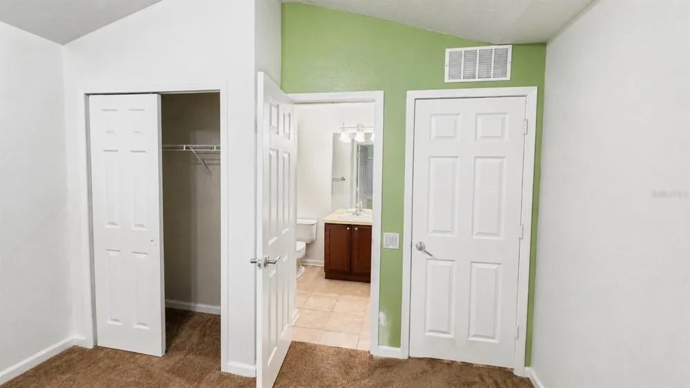 2086 KINGS PALACE DRIVE #2086 Riverview, FL 33578
