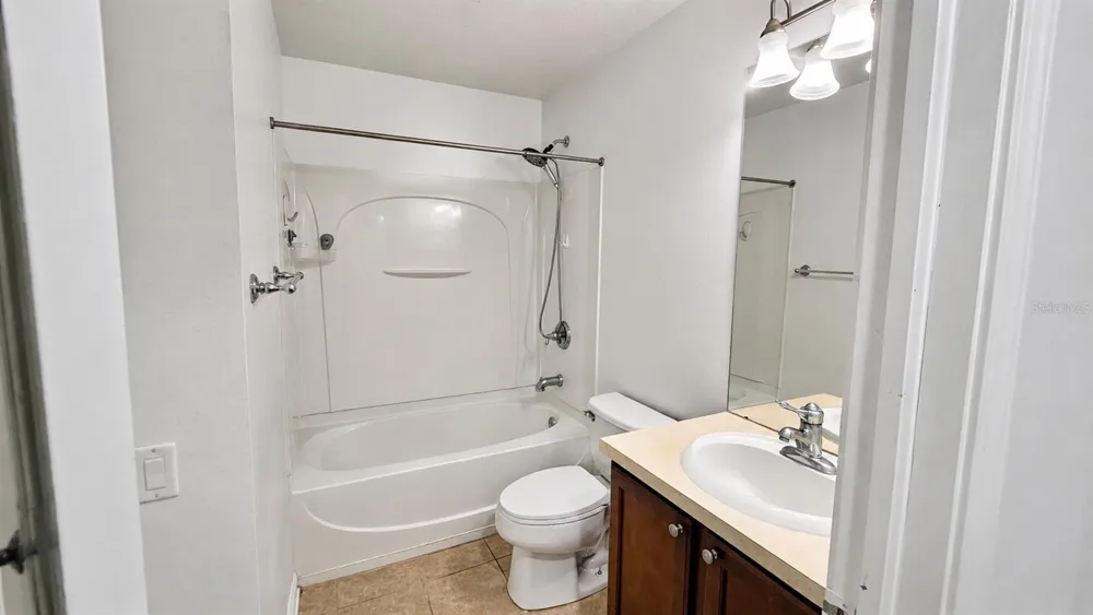 2086 KINGS PALACE DRIVE #2086 Riverview, FL 33578