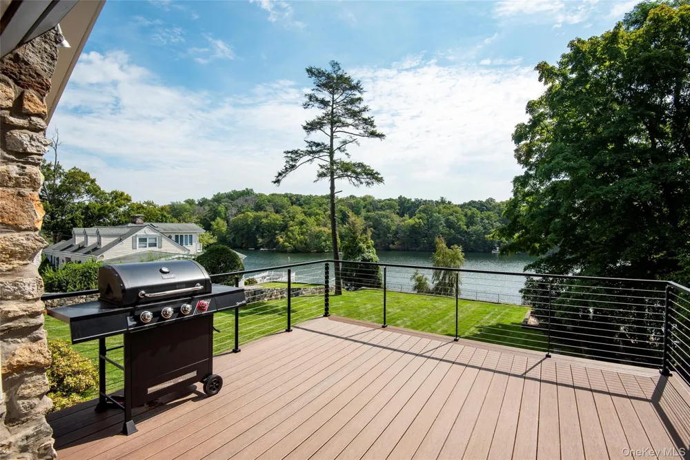 112 W Lake Boulevard Mahopac, NY 10541