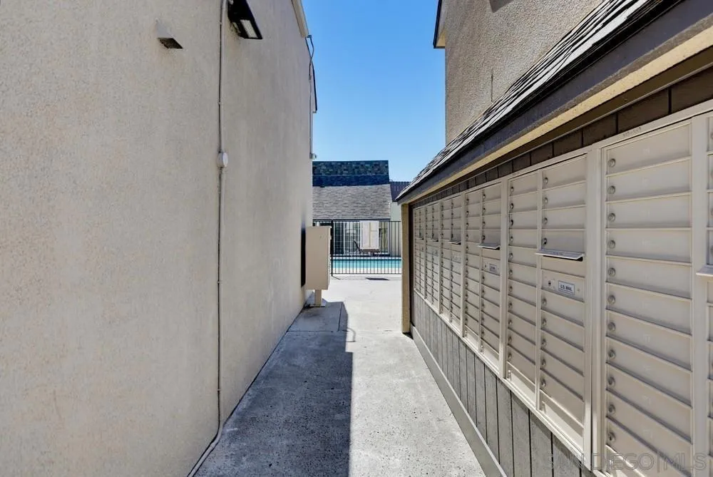 6333 Mount Ada unit 269 San Diego, CA 92111