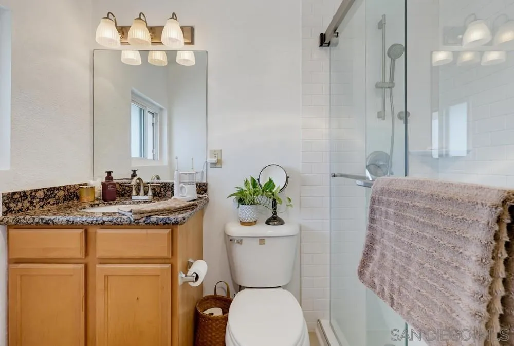 6333 Mount Ada unit 269 San Diego, CA 92111