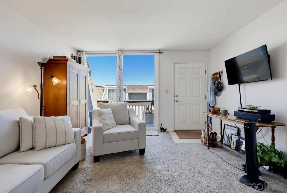 6333 Mount Ada unit 269 San Diego, CA 92111
