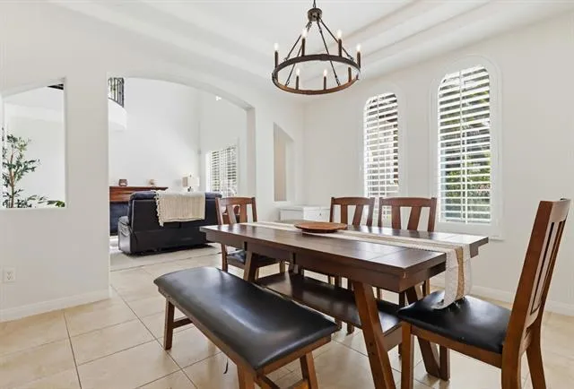 18120 Jaguar Court Los Angeles, CA 91335