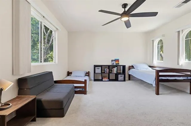 18120 Jaguar Court Los Angeles, CA 91335