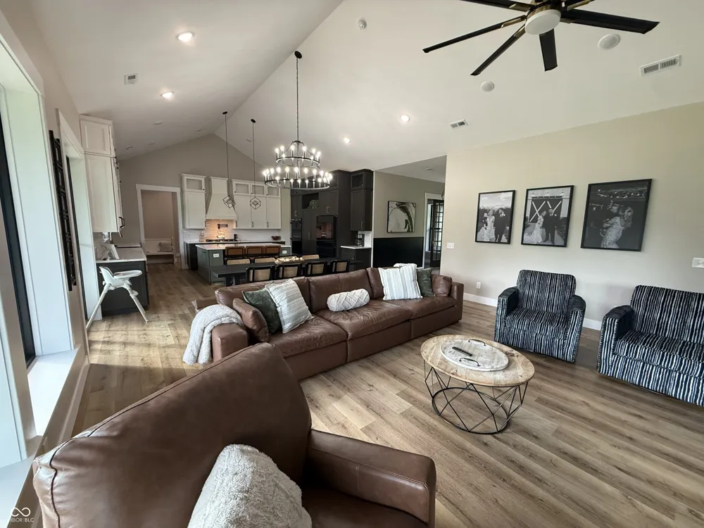 2985 E 1250 North Alexandria, IN 46001