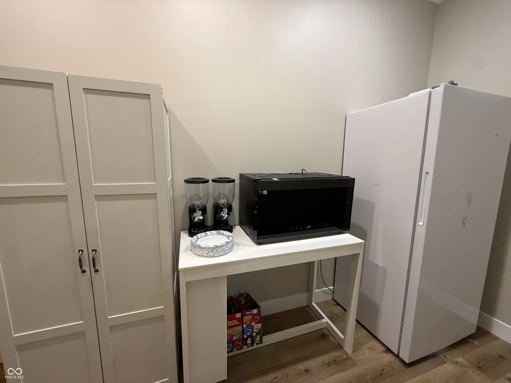2985 E 1250 North Alexandria, IN 46001
