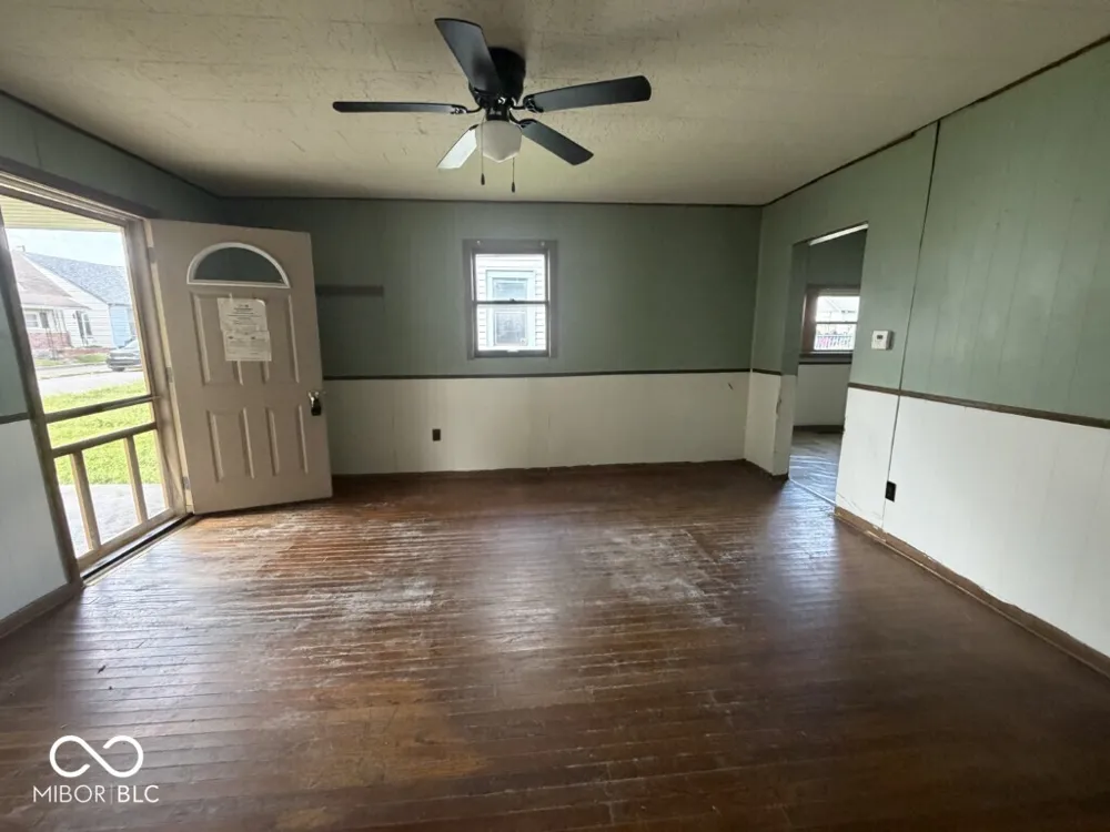 910 Elm Street Shelbyville, IN 46176