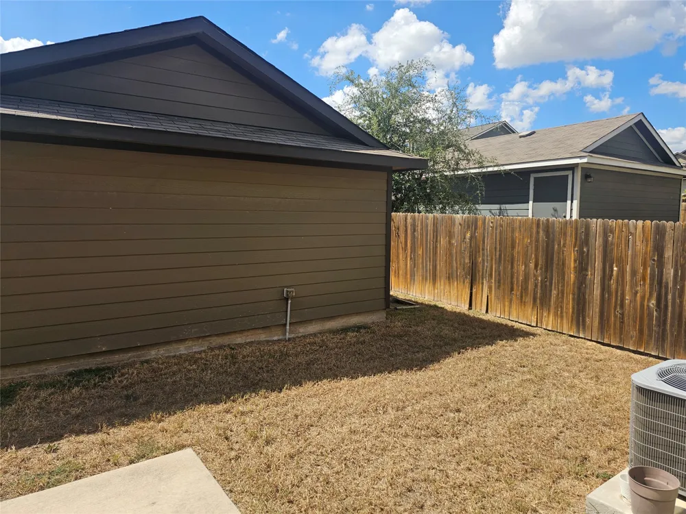 10504 Fulton Avenue Austin, TX 78754