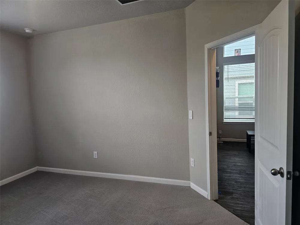 10504 Fulton Avenue Austin, TX 78754