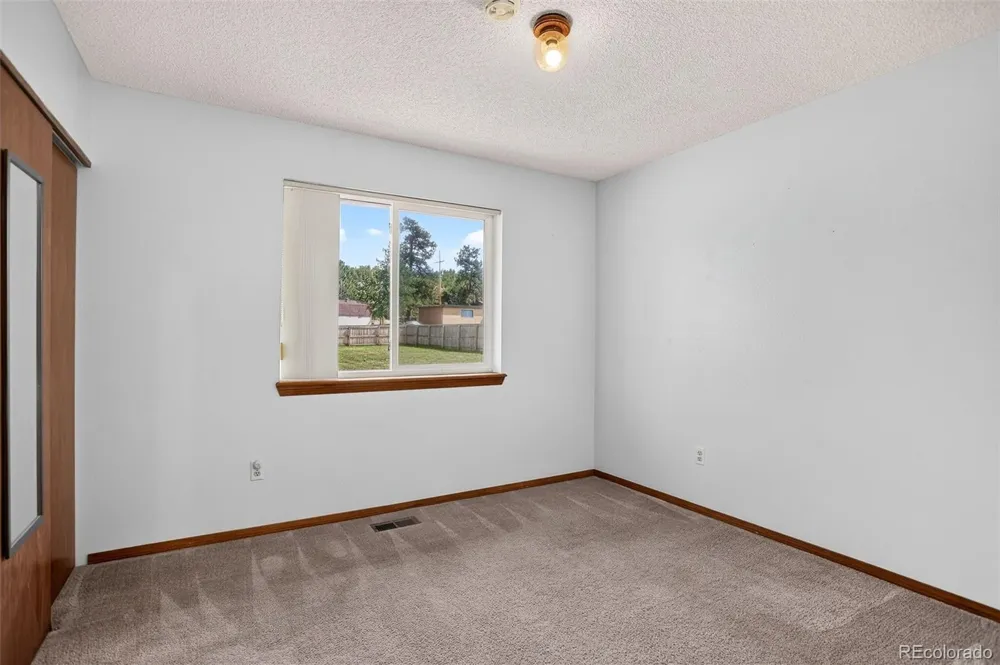 28384 Tresine Drive Evergreen, CO 80439