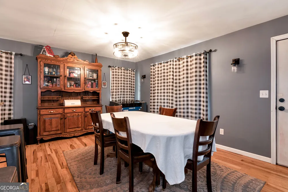 6009 Holly Springs RD Pendergrass, GA 30567