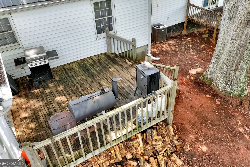 6009 Holly Springs RD Pendergrass, GA 30567