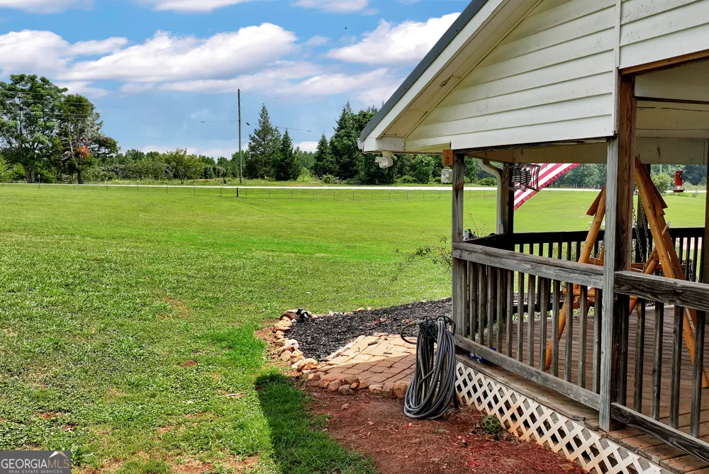 6009 Holly Springs RD Pendergrass, GA 30567