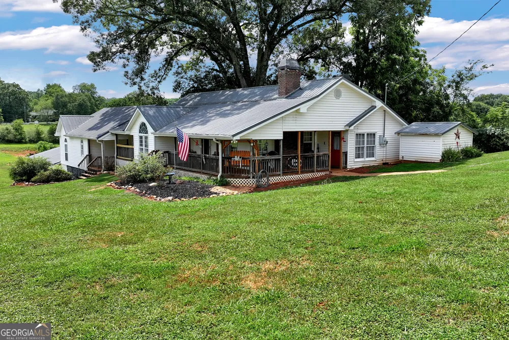 6009 Holly Springs RD Pendergrass, GA 30567