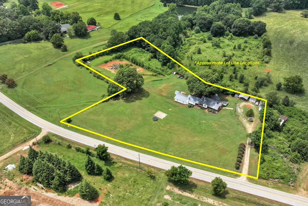 6009 Holly Springs RD Pendergrass, GA 30567