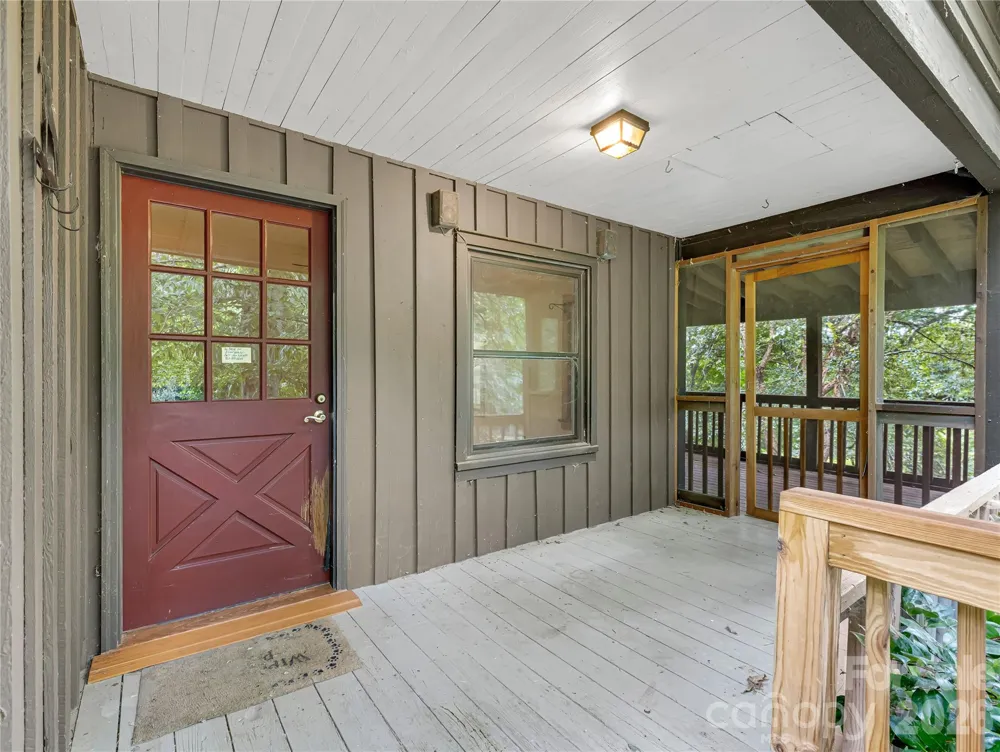 989 Fox Mountain Road Columbus, NC 28722
