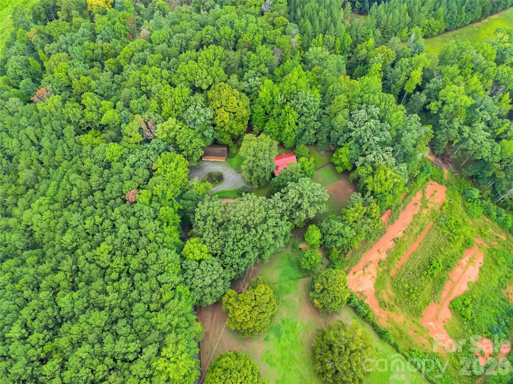 989 Fox Mountain Road Columbus, NC 28722