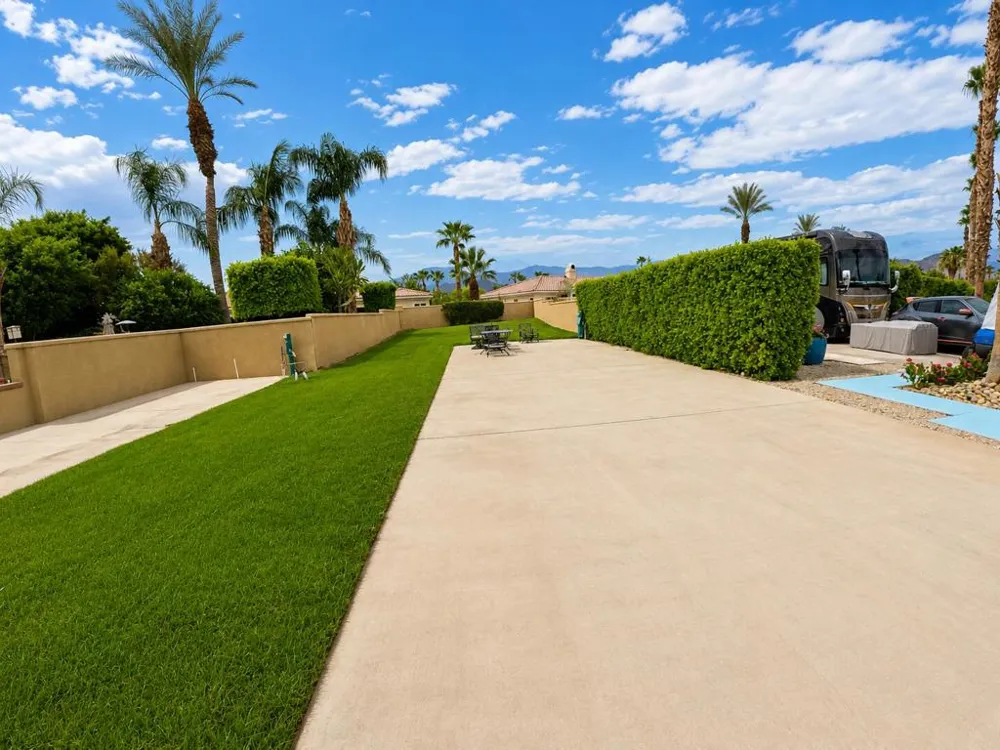 80501 Avenue 48 #260 Indio, CA 92201
