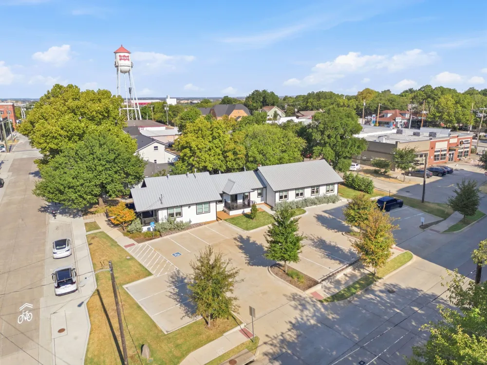7274 Elm Street Frisco, TX 75034