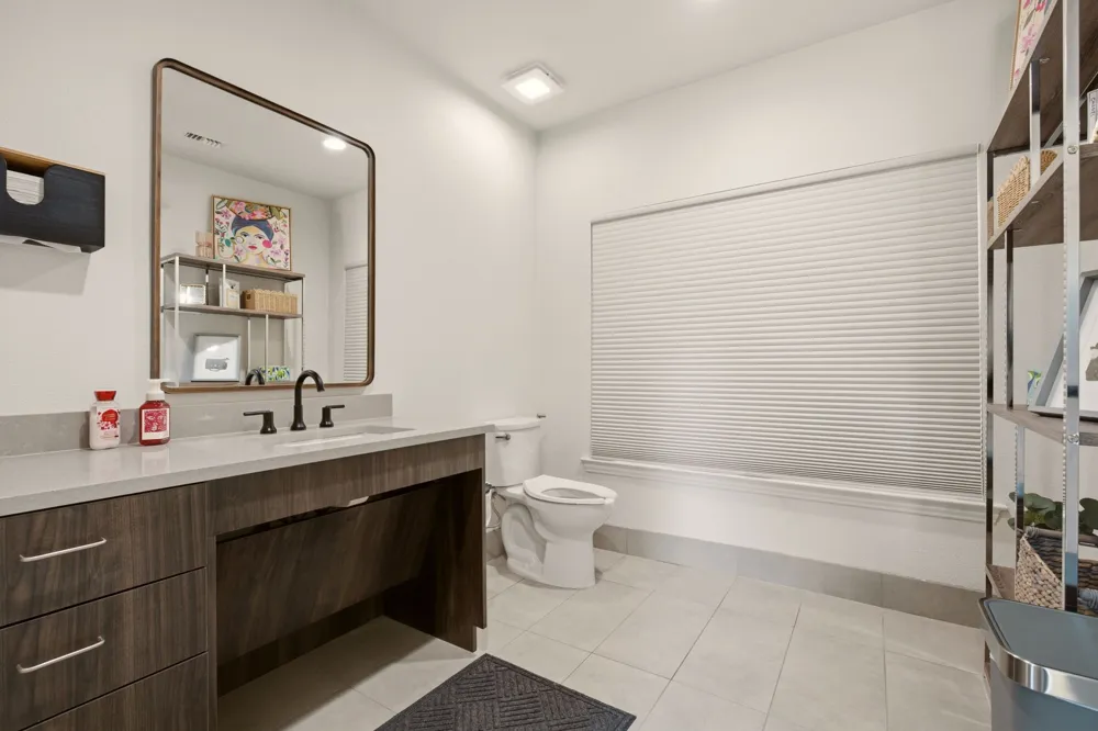 7274 Elm Street Frisco, TX 75034