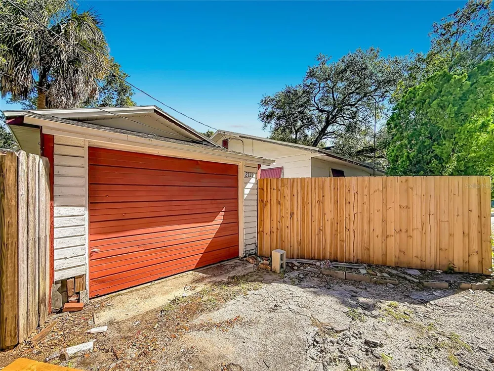 2121 10TH STREET S St Petersburg, FL 33705