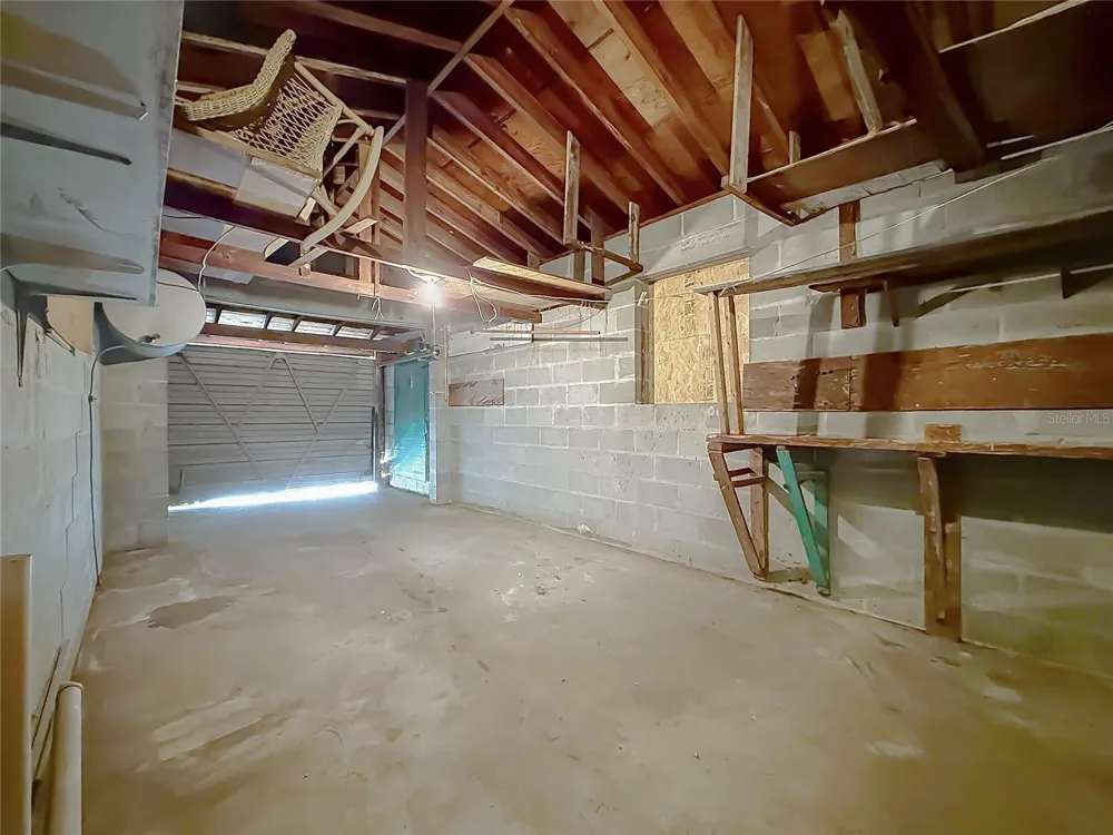 2121 10TH STREET S St Petersburg, FL 33705
