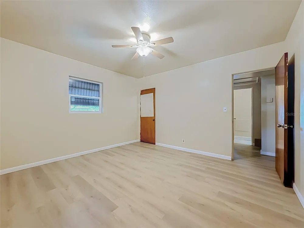 2121 10TH STREET S St Petersburg, FL 33705